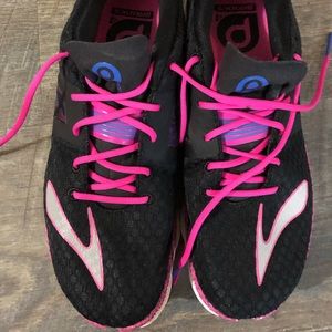 Brooks running shoes 👟
